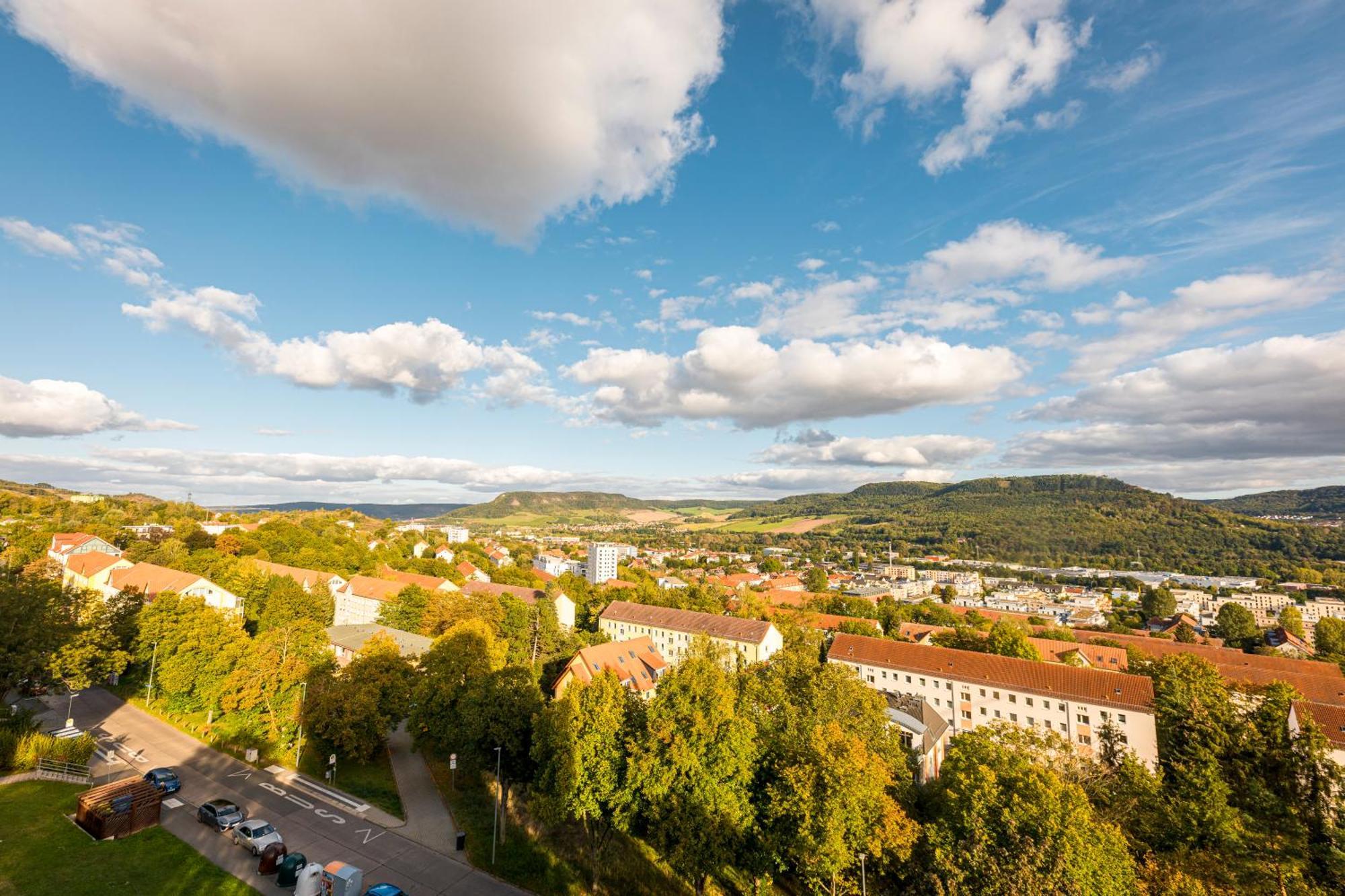 Modernes 2-Zimmer-Apartment Mit Balkon Und Netflix Jena Exterior photo